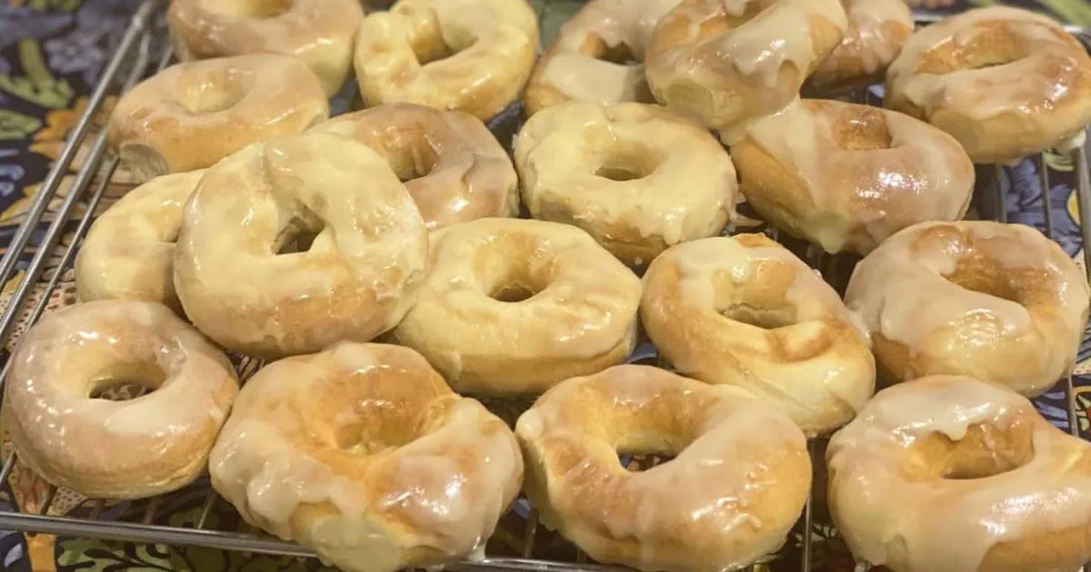 Air Fryer Doughnuts